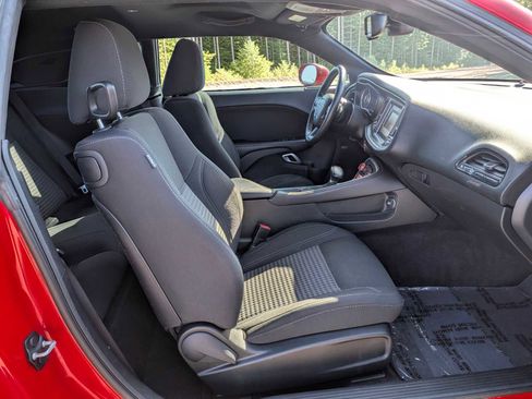 Used 2016 Dodge Challenger SXT w/ Super Sport Group (SS/T) image 20