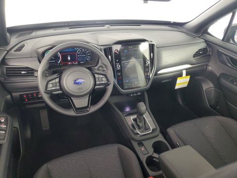 Used 2025 Subaru Forester Premium image 15