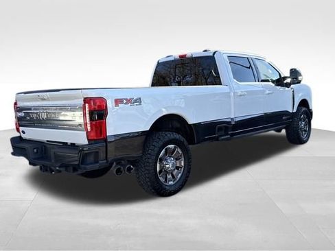 Used 2024 Ford F250 King Ranch image 5