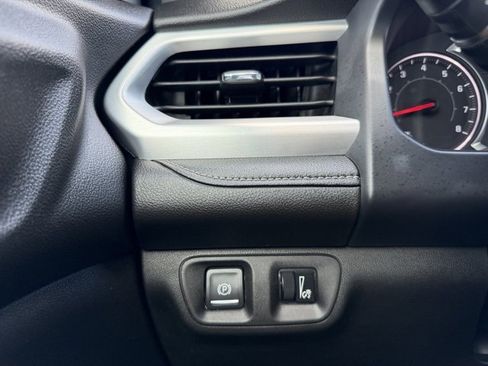 Used 2019 GMC Acadia SLT w/ Black Edition image 20