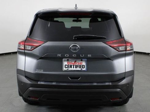 Certified 2021 Nissan Rogue S FWD image 11