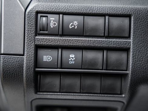 New 2025 Toyota Tacoma TRD Off-Road image 40