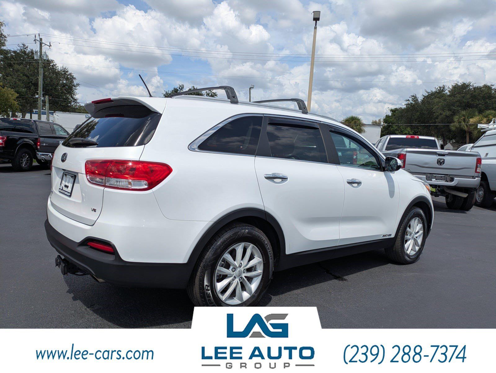 Used 2016 Kia Sorento LX AWD/4WD image 3