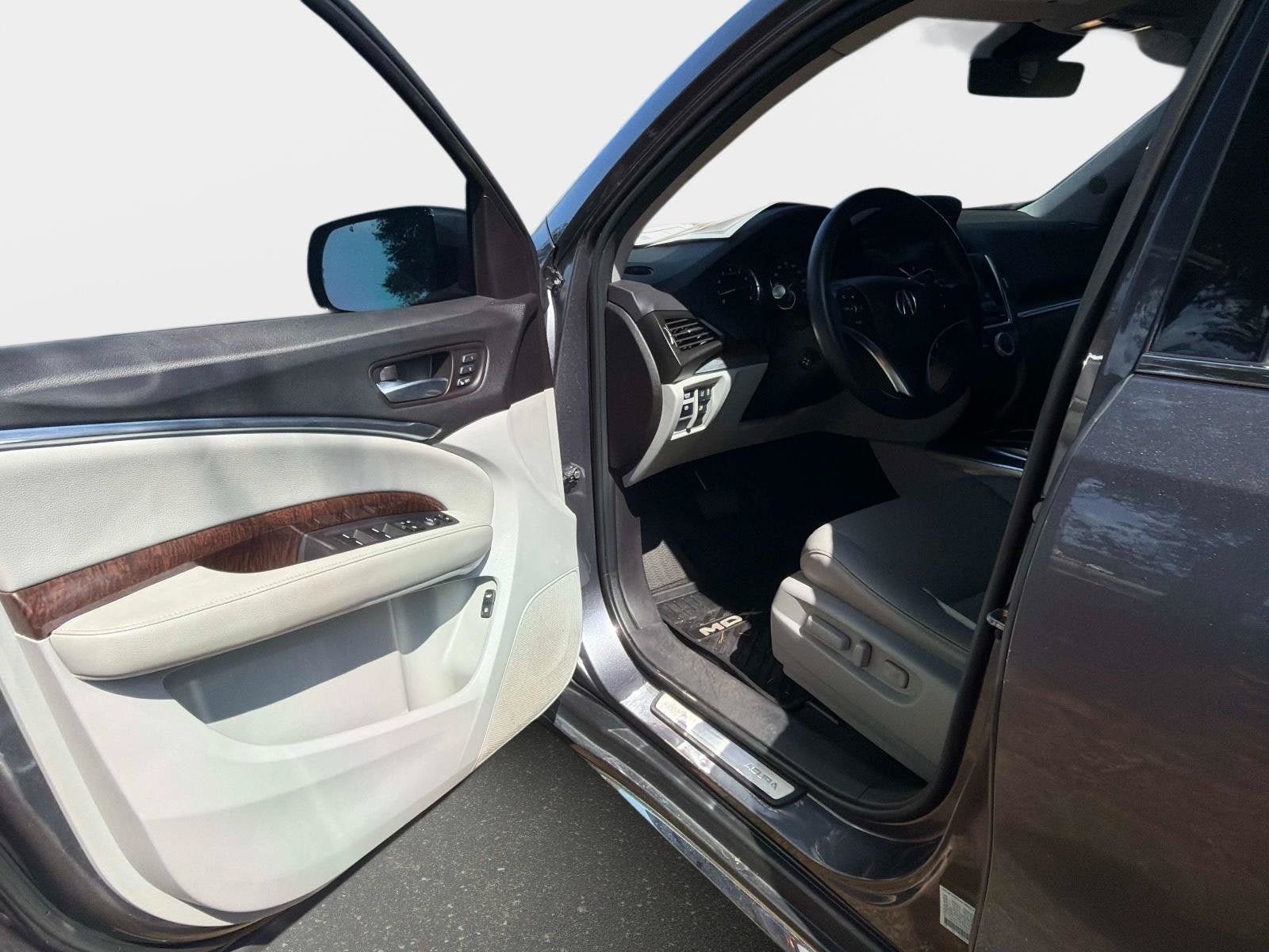 Used 2018 Acura MDX FWD image 21