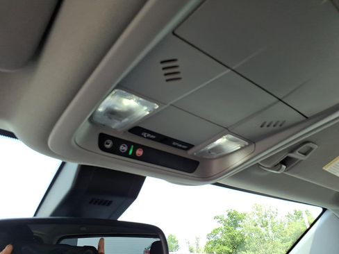 Certified 2023 GMC Terrain SLE FWD image 20