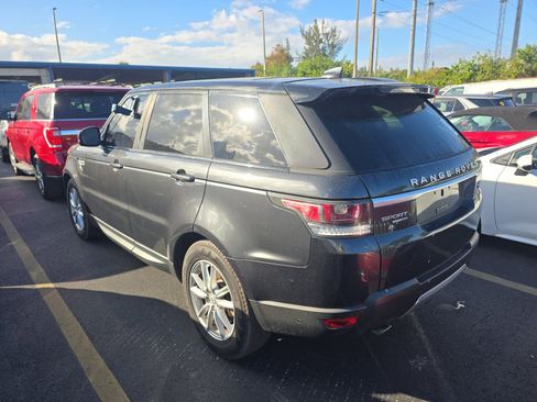 Used 2017 Land Rover Range Rover Sport HSE image 8