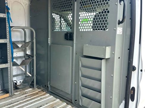 Used 2017 Ford Transit 250 148 Medium Roof image 32