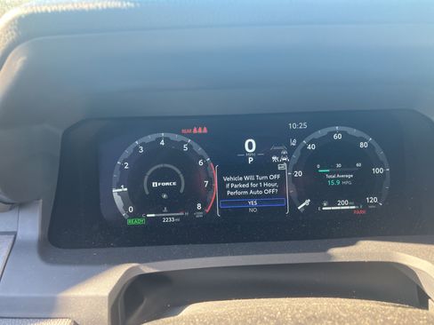 Used 2025 Toyota Tacoma 4x4 Double Cab Hybrid image 21