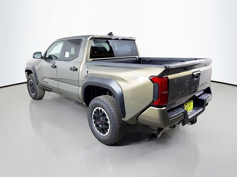 New 2026 Toyota Tacoma TRD Off-Road AWD/4WD image 7