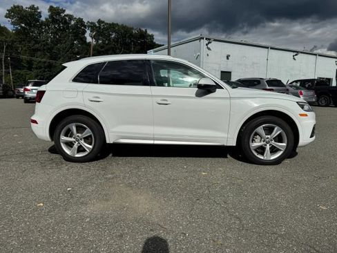 Used 2020 Audi Q5 2.0T Premium Plus w/ Premium Plus Package AWD/4WD image 6
