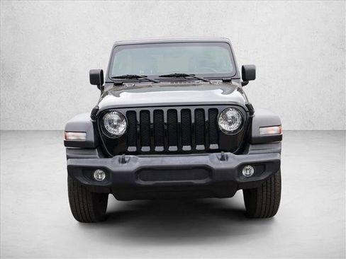 Used 2020 Jeep Wrangler Unlimited Sport AWD/4WD image 2