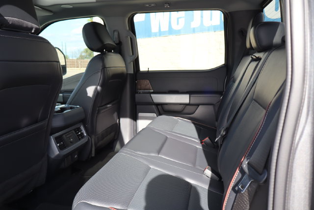 Used 2024 Ford F250 Lariat w/ Lariat Ultimate Package AWD/4WD image 10