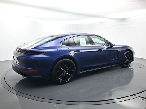 Used 2025 Porsche Panamera image 15