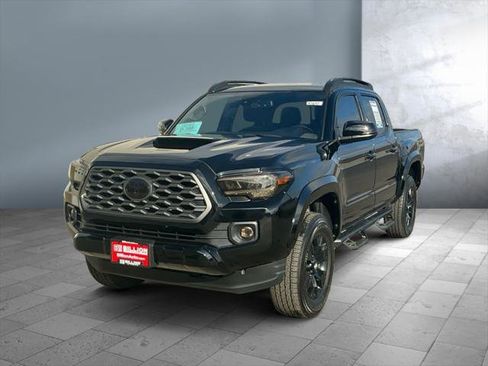 Certified 2023 Toyota Tacoma TRD Sport image 1