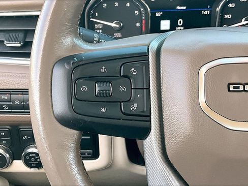 Used 2021 GMC Yukon XL Denali w/ Denali Ultimate Package image 20