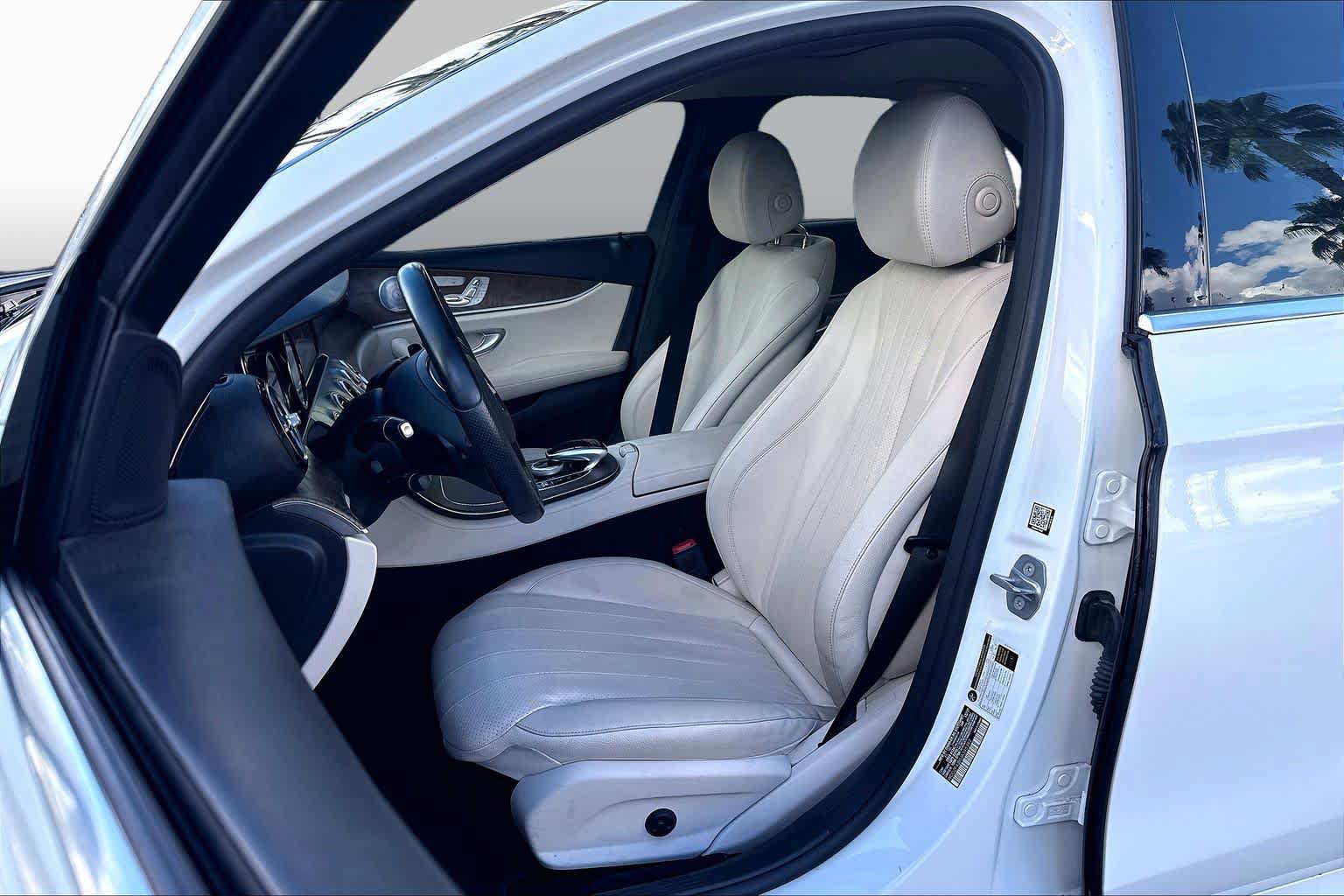 Used 2018 Mercedes-Benz E 300 image 7