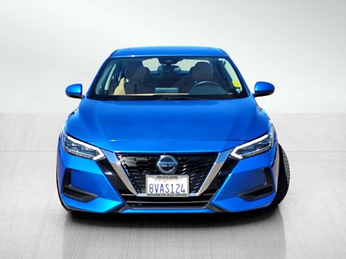Used 2020 Nissan Sentra SV w/ SV Premium Package FWD image 2