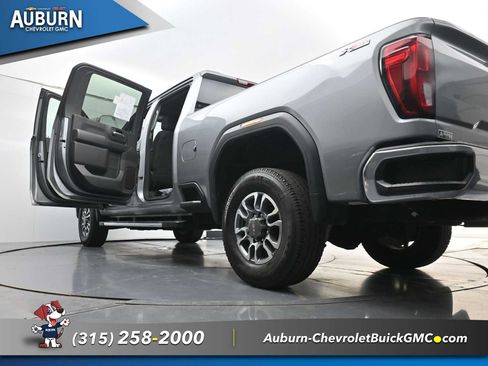 Used 2024 GMC Sierra 3500 Pro AWD/4WD image 38