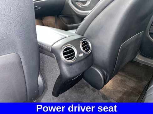 Used 2019 Mercedes-Benz E 300 4MATIC image 13