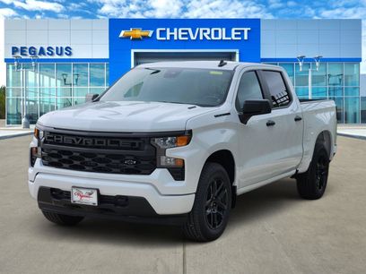 New 2026 Chevrolet Silverado 1500 Custom w/ LPO, Dark Essentials Package