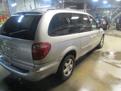 Used 2007 Dodge Grand Caravan SXT FWD image 5