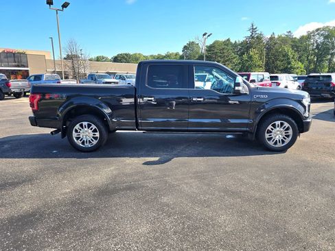 Used 2015 Ford F150 Platinum w/ Equipment Group 701A Luxury AWD/4WD image 6