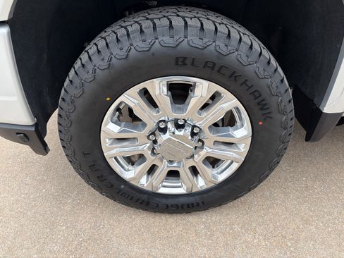 Certified 2023 GMC Sierra 2500 Denali w/ Denali Ultimate Package image 4