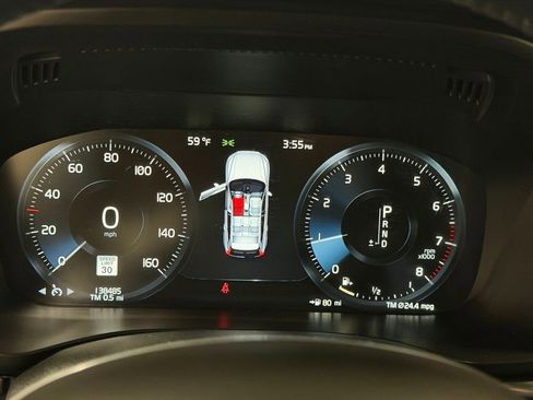 Used 2019 Volvo XC60 T6 Momentum w/ Multimedia Package AWD/4WD image 47