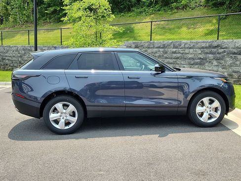 Used 2026 Land Rover Range Rover Velar S image 11