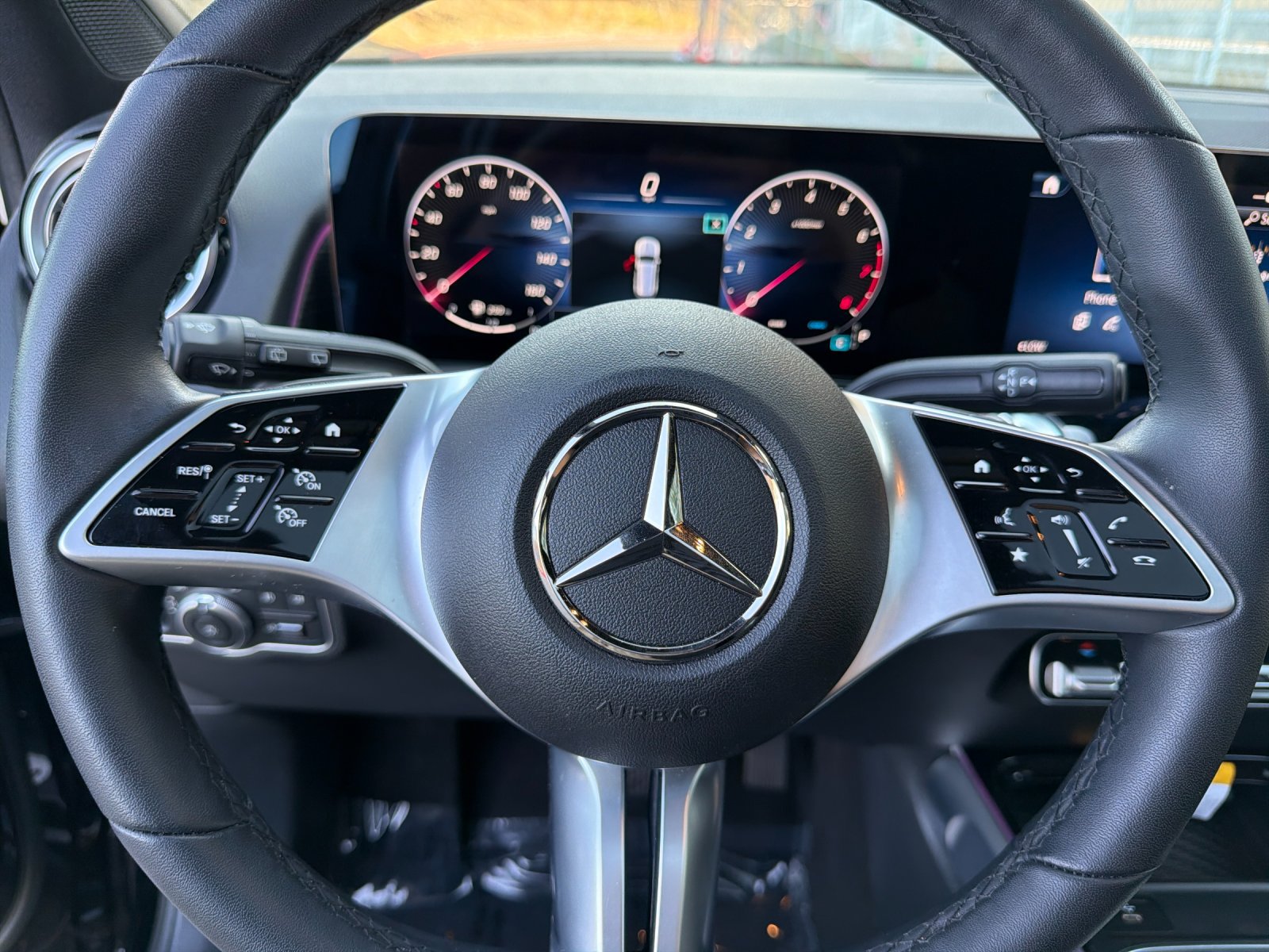 Certified 2026 Mercedes-Benz GLB 250 image 22