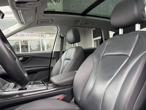 Used 2021 Audi Q7 3.0T Premium Plus AWD/4WD image 22
