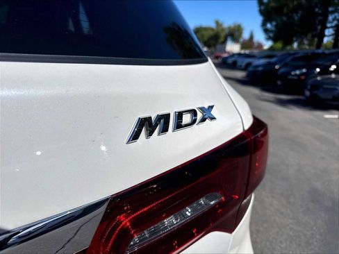 Used 2016 Acura MDX SH-AWD w/ Technology Package image 11