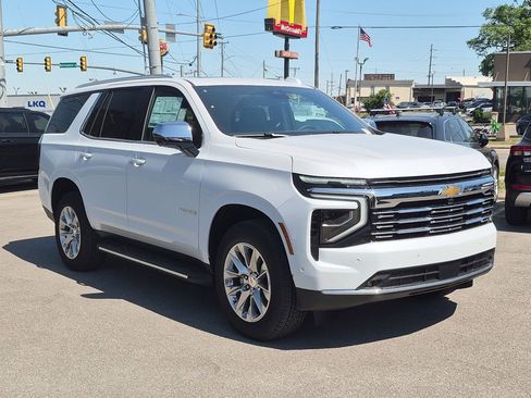 New 2026 Chevrolet Tahoe Premier w/ Sun And Tow Package AWD/4WD image 2