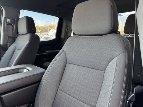 Used 2023 Chevrolet Silverado 1500 Custom image 25