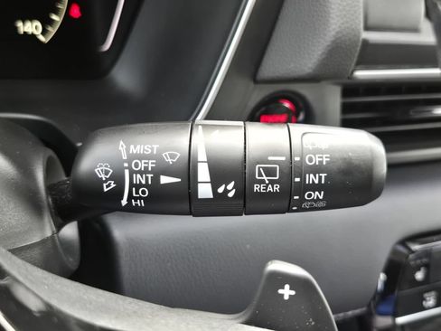 Used 2024 Honda Pilot EX-L image 23