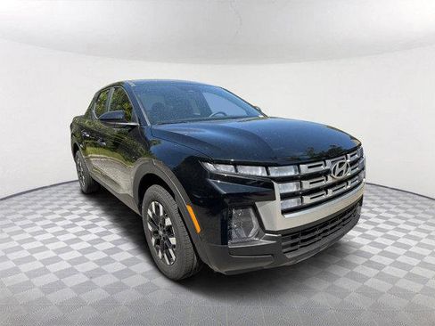 New 2026 Hyundai Santa Cruz SE FWD image 3