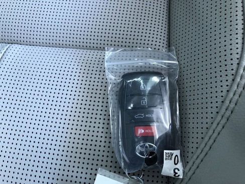 New 2026 Toyota Camry XLE image 32