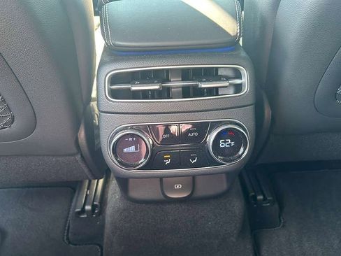 Used 2024 Genesis Electrified GV70 Advanced image 19