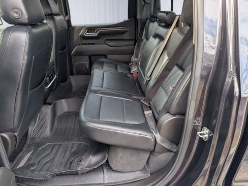 Certified 2022 GMC Sierra 1500 Elevation w/ Preferred Package image 13