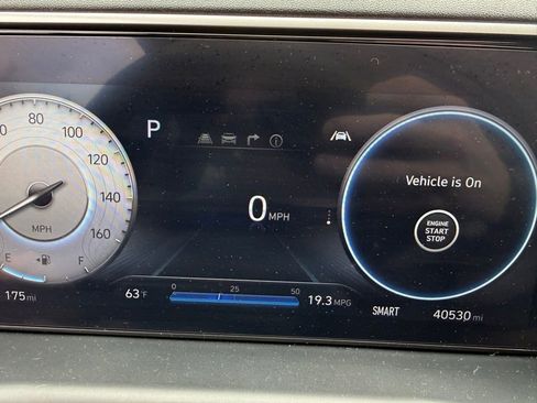 Used 2023 Hyundai Santa Cruz Limited image 7