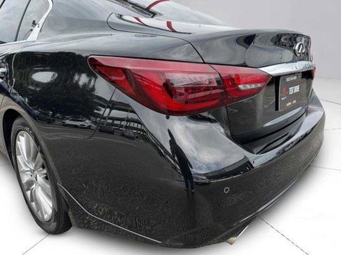 Used 2020 INFINITI Q50 Luxe w/ Essential Package (3.0T Luxe) RWD image 11