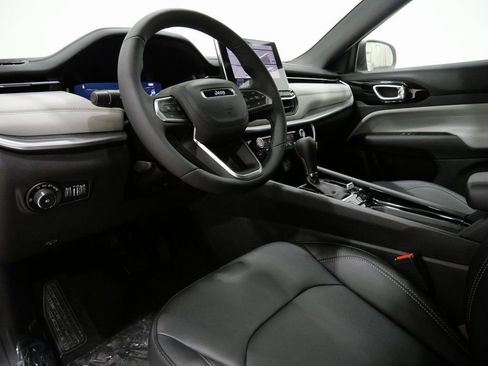 New 2026 Jeep Compass Limited w/ Sun, Sound & Navigation Group image 12