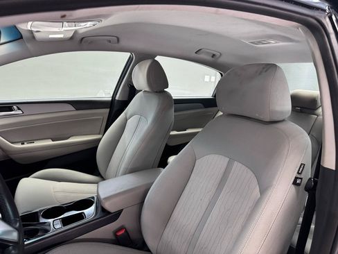 Used 2019 Hyundai Sonata SE FWD image 22
