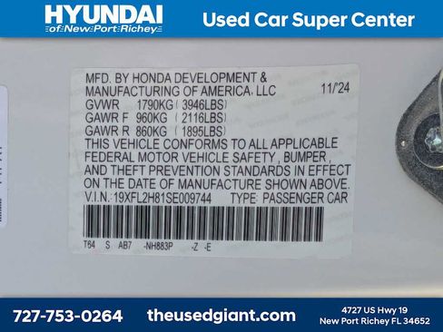 Used 2025 Honda Civic Sport image 34