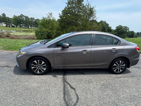 Used 2015 Honda Civic EX image 8