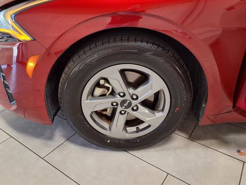 Used 2023 Kia K5 LXS image 27