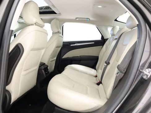 Used 2015 Ford Fusion Titanium FWD image 23