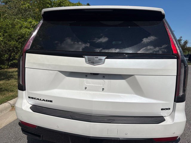 Used 2023 Cadillac Escalade Sport Platinum w/ LPO, ONYX Package AWD/4WD image 11