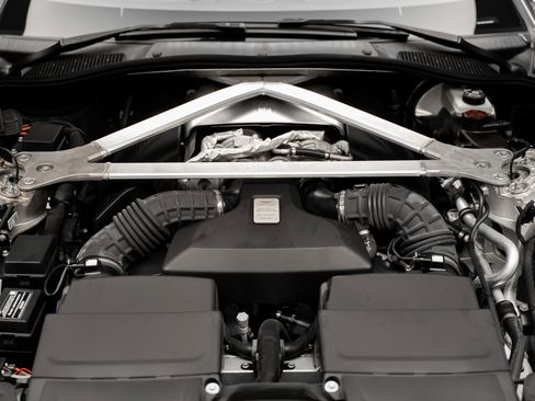 Used 2022 Aston Martin V8 Vantage image 65