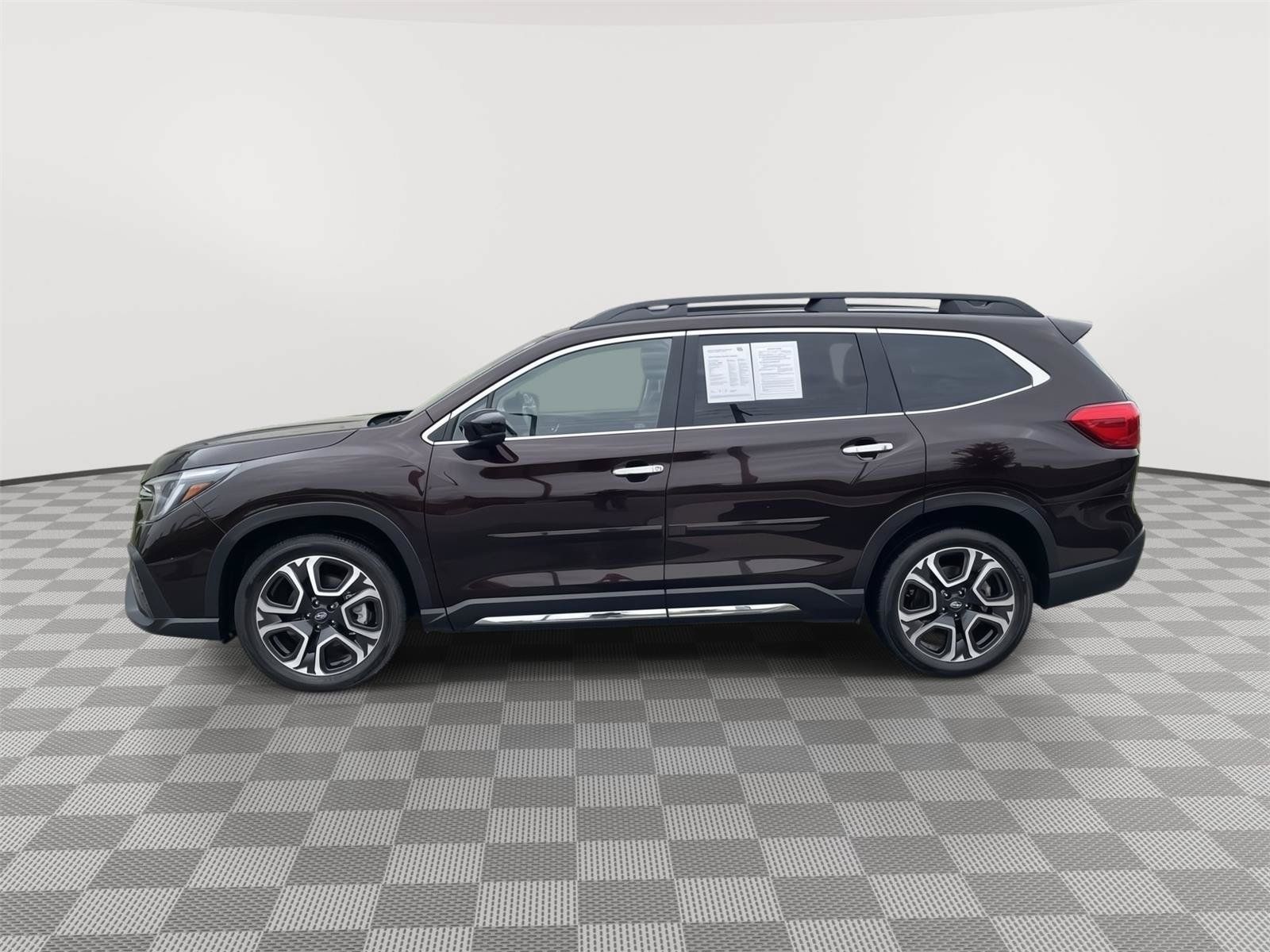 Used 2024 Subaru Ascent Touring AWD/4WD image 25